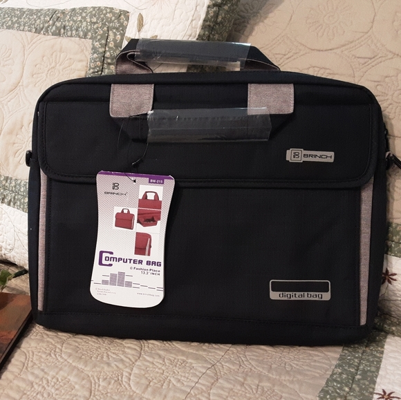 COPY - NEW W/TAGS BRINCH 13.3" LAPTOP MESSENGER CARRING BAG - Picture 16 of 16